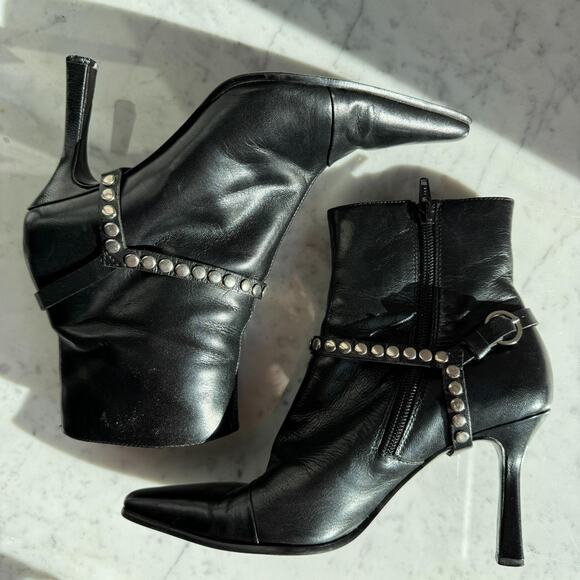 Nine West Black Leather Studded Ankle Booties Size 5.5 - Picture 4 of 7